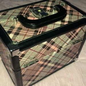 caboodles make up case